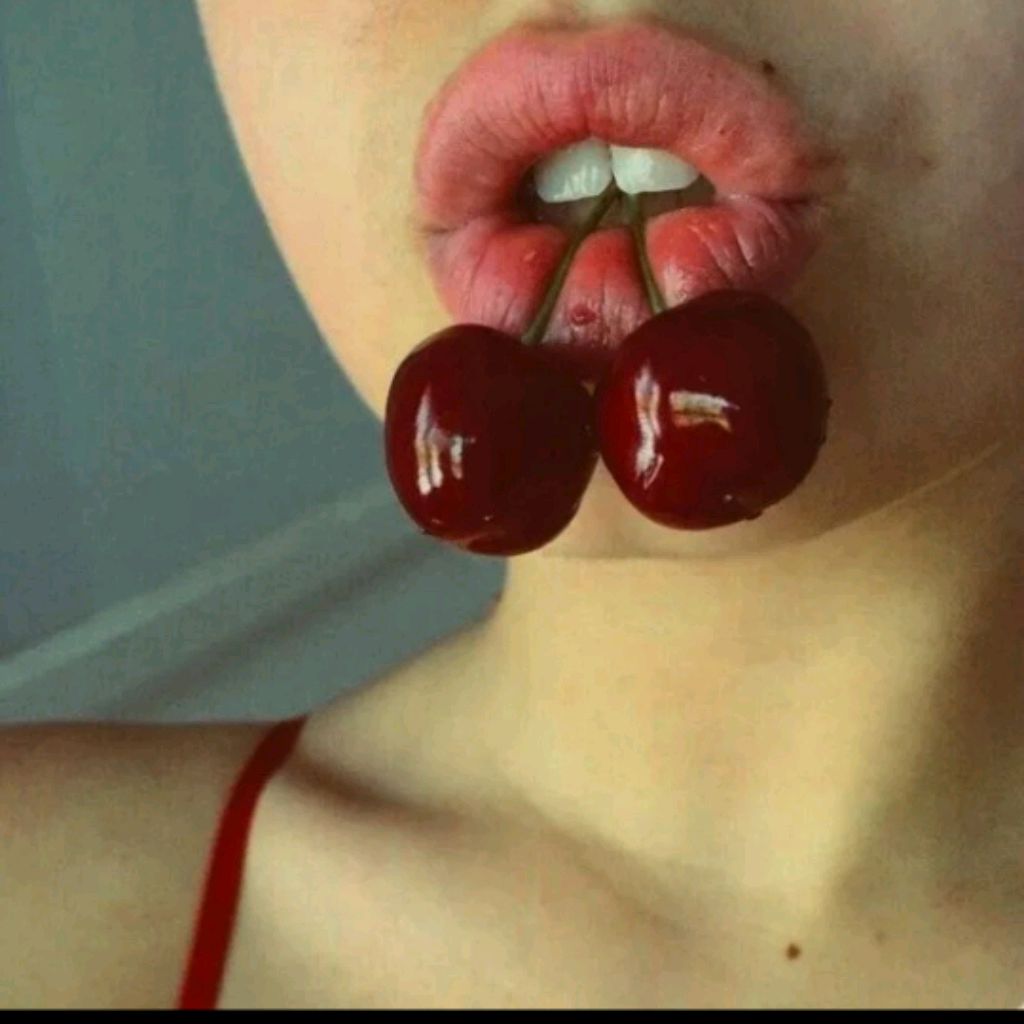 Иконка канала 💋 𝕡𝕝𝕖𝕟𝕟𝕚𝕔𝕒 𝕘𝕠𝕤𝕡𝕠𝕕𝕒 ✝️