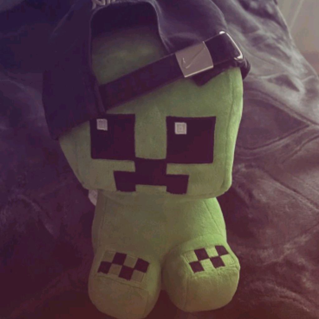 Иконка канала ^^°•KRIPER☆STOR•°^^