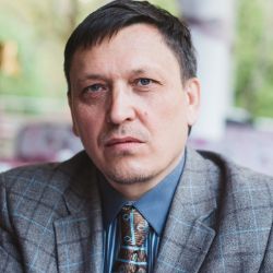 Иконка канала Олег Аистов Композитор, исполнитель и автор песен