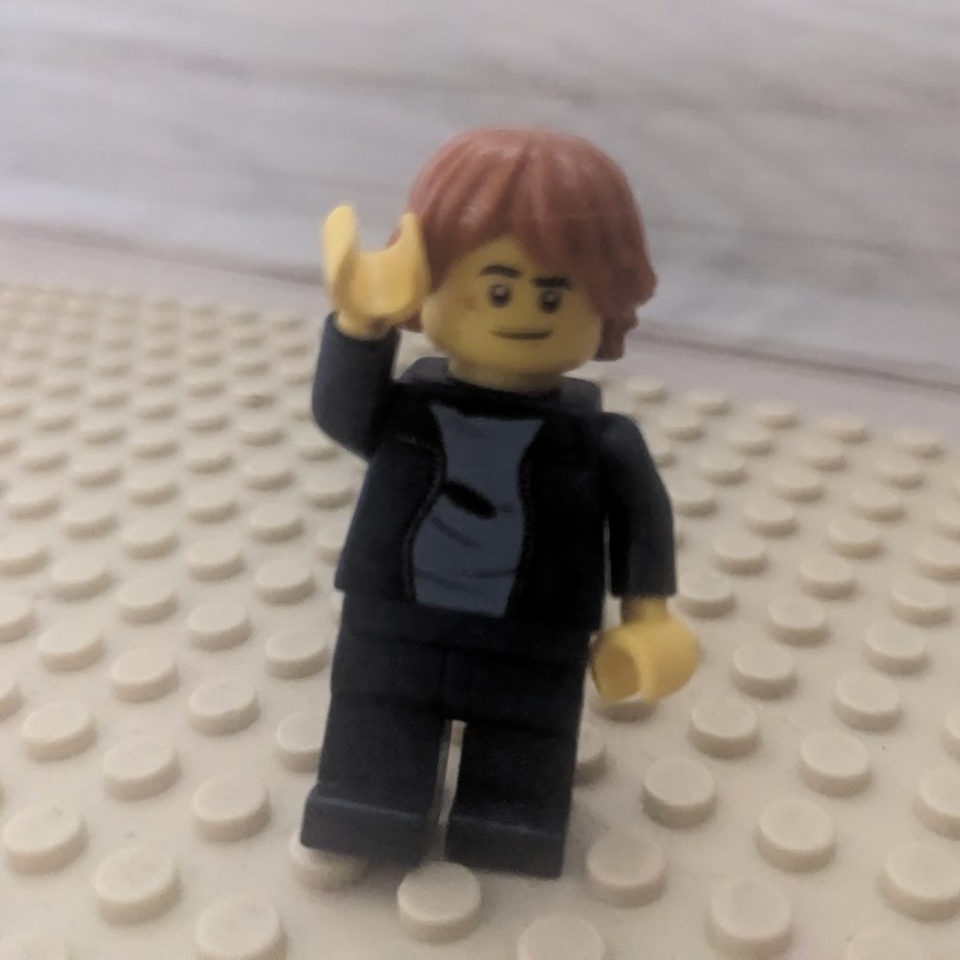 Иконка канала LEGO Макс