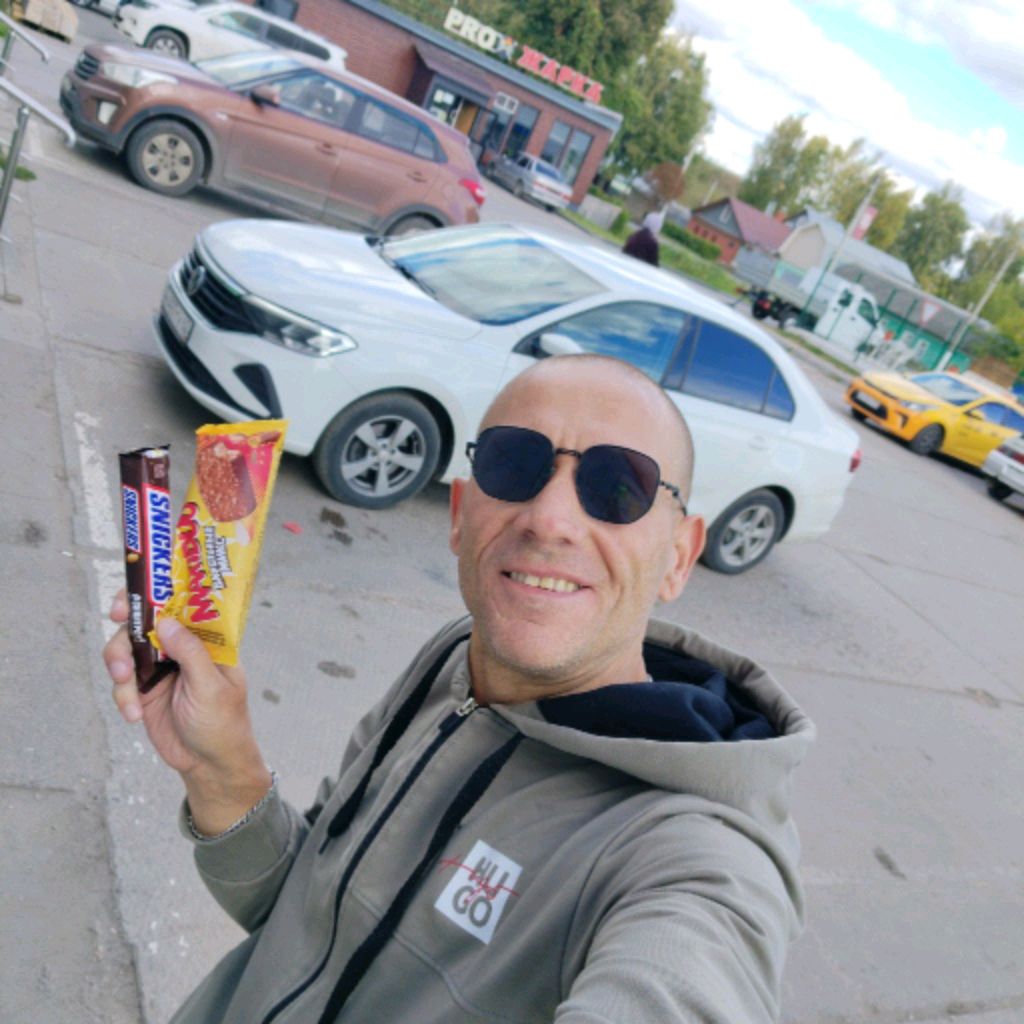 Иконка канала Сергей макаров