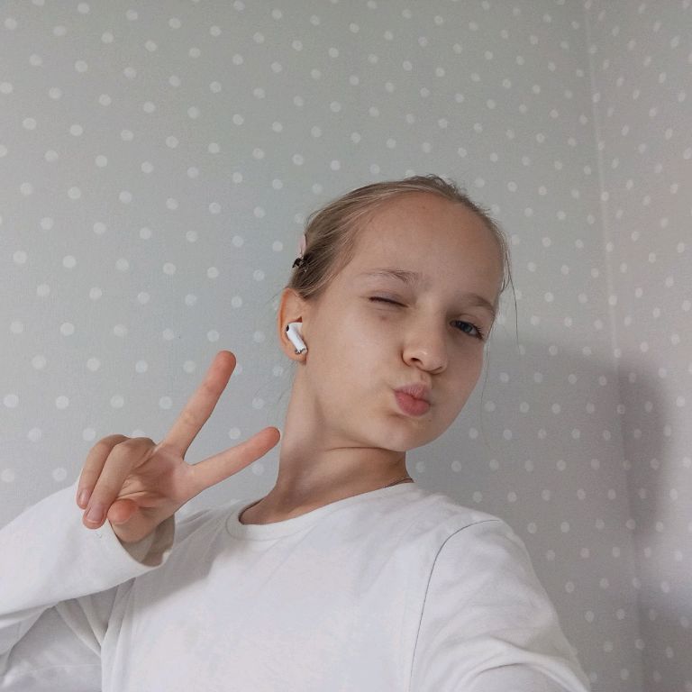 Иконка канала ✨Masha vlog🤍