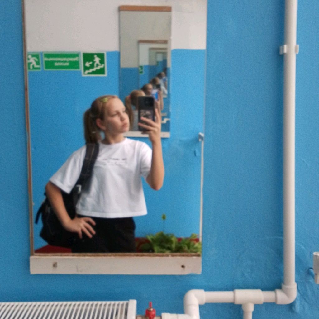 Иконка канала VARYA VITCH🥥🌊