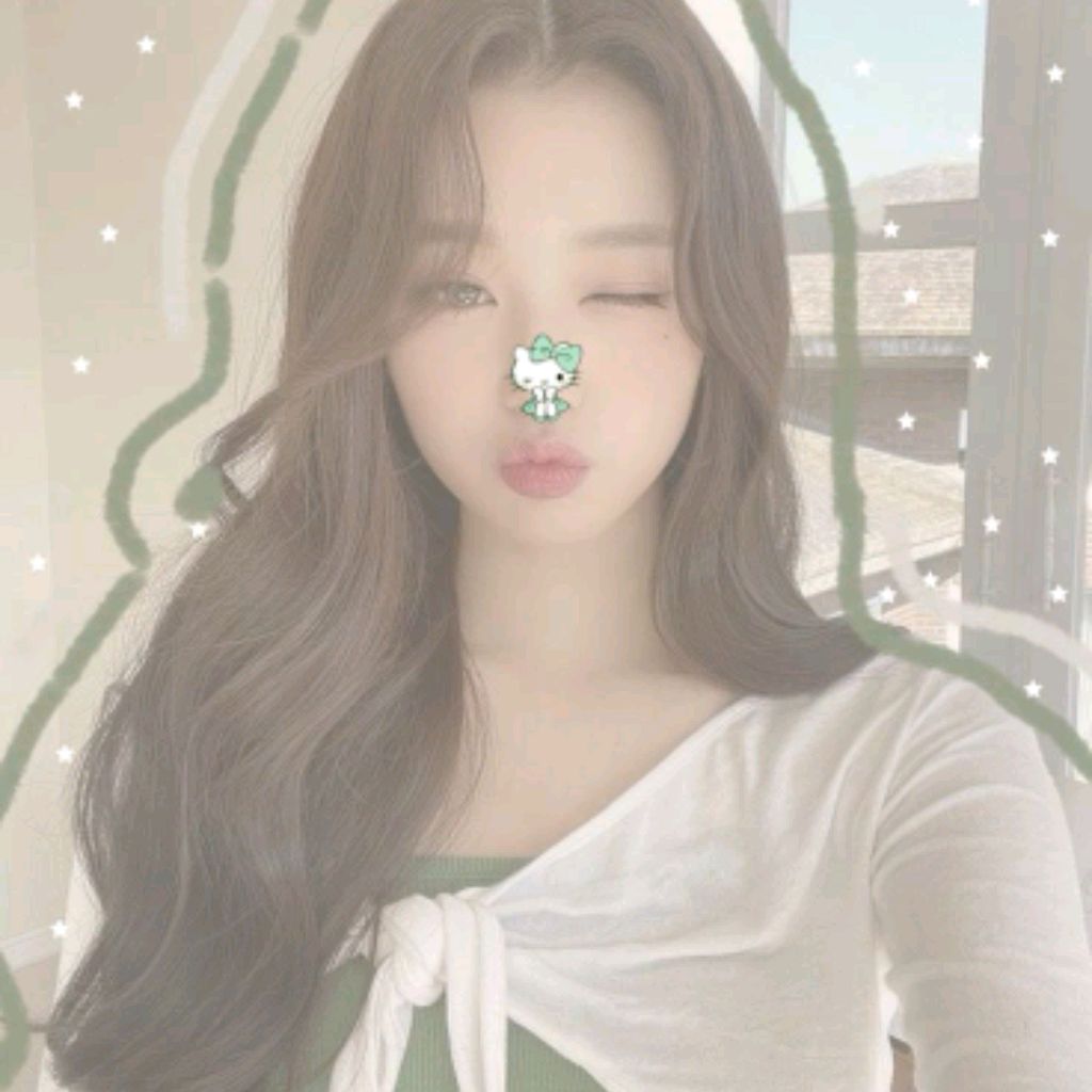 Иконка канала 💚 𝙶𝚛𝚎𝚎𝚗 𝚐𝚒𝚛𝚕 💚