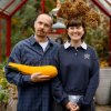 Иконка канала Coupleinvideo: видеографы на электрокаре