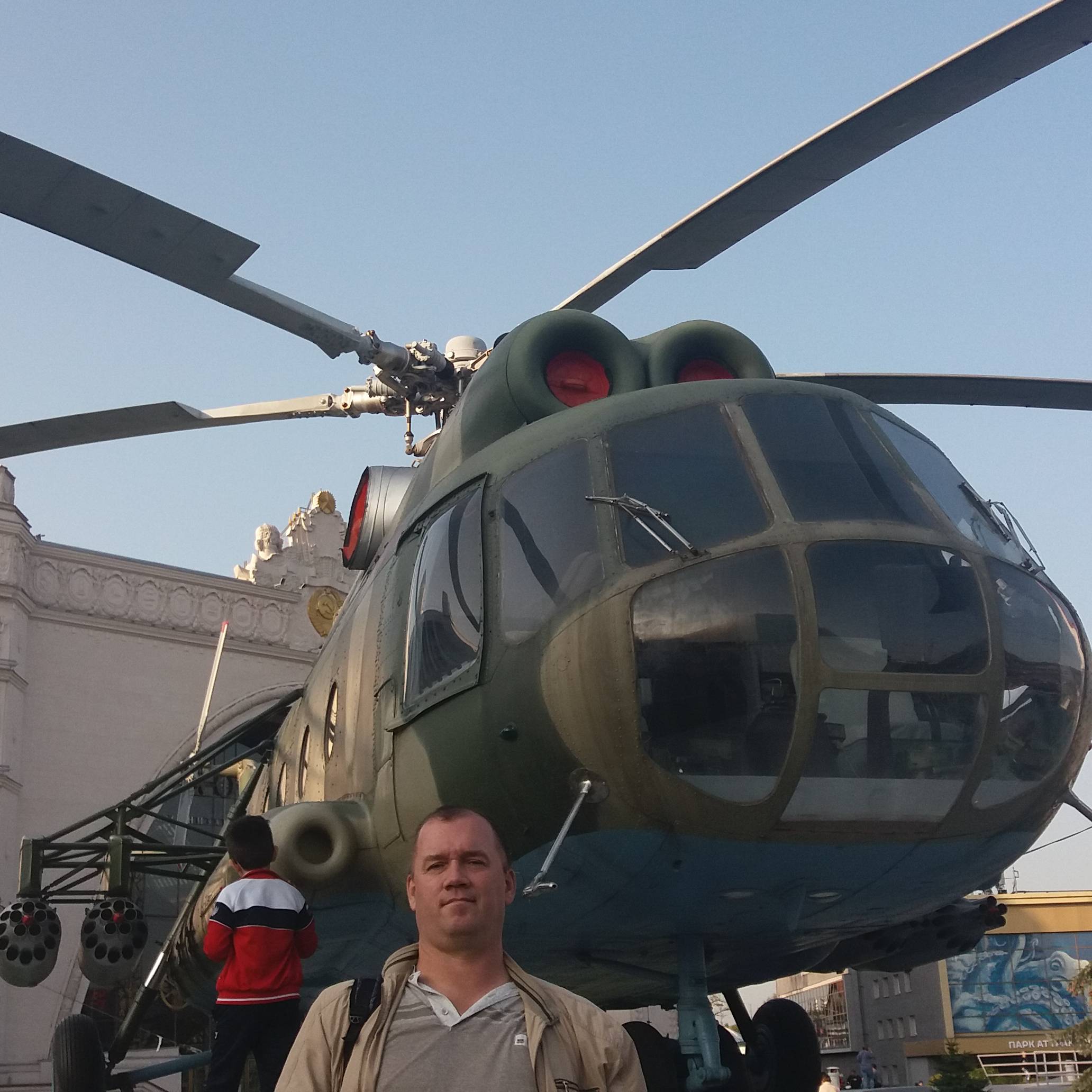 Иконка канала саша толстый