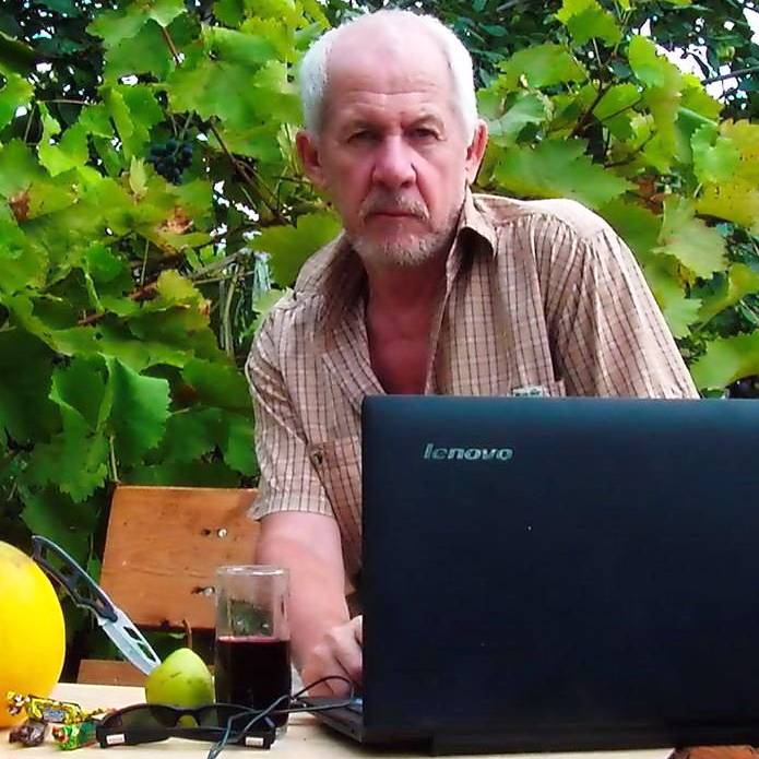 Иконка канала В Лад и Мир Владимир из ЛНР.