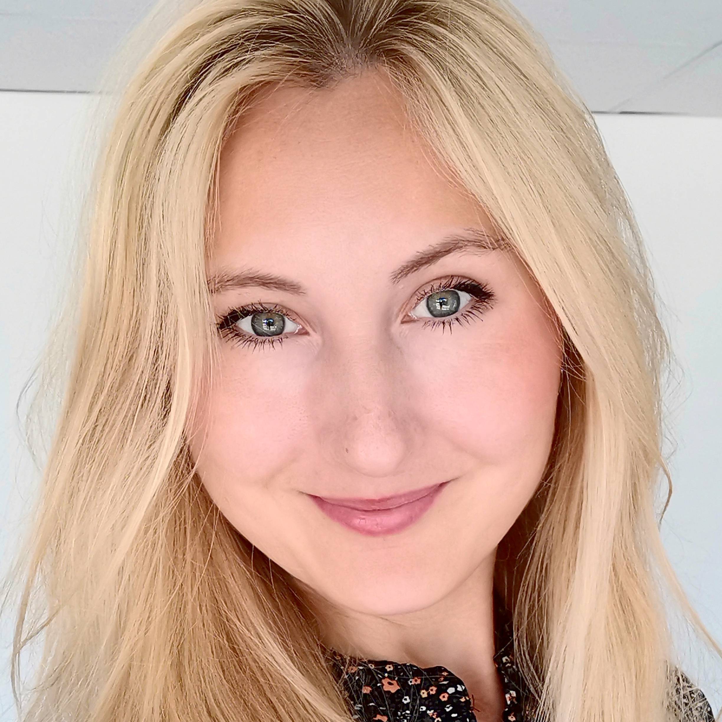 Иконка канала Вместе с Алисой