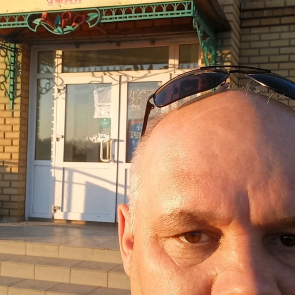 Иконка канала Максим