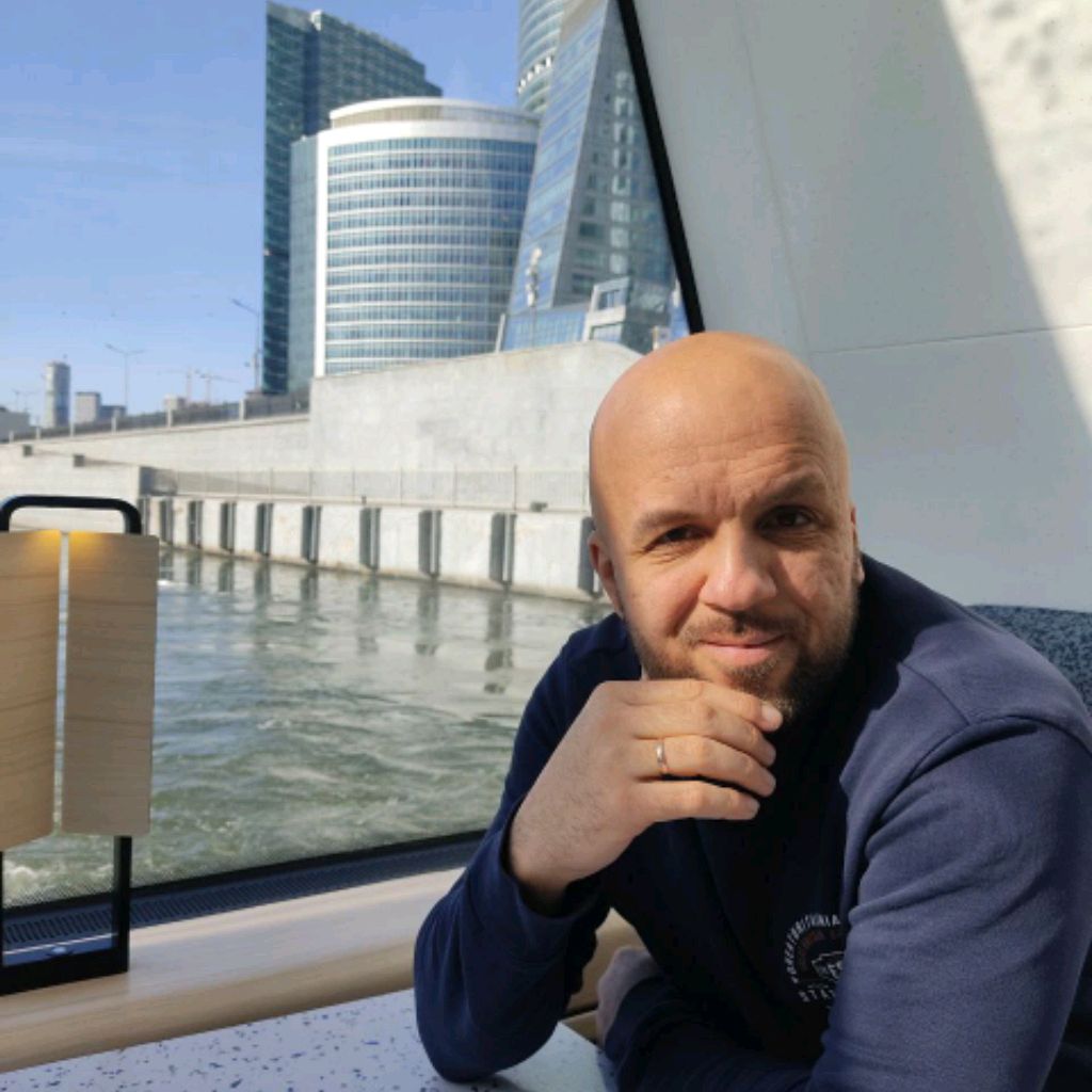 Владимир Русаков