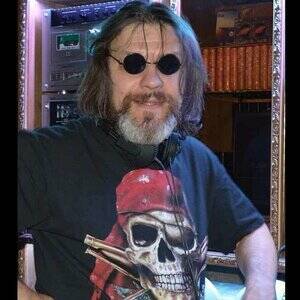 Иконка канала alexandr-555