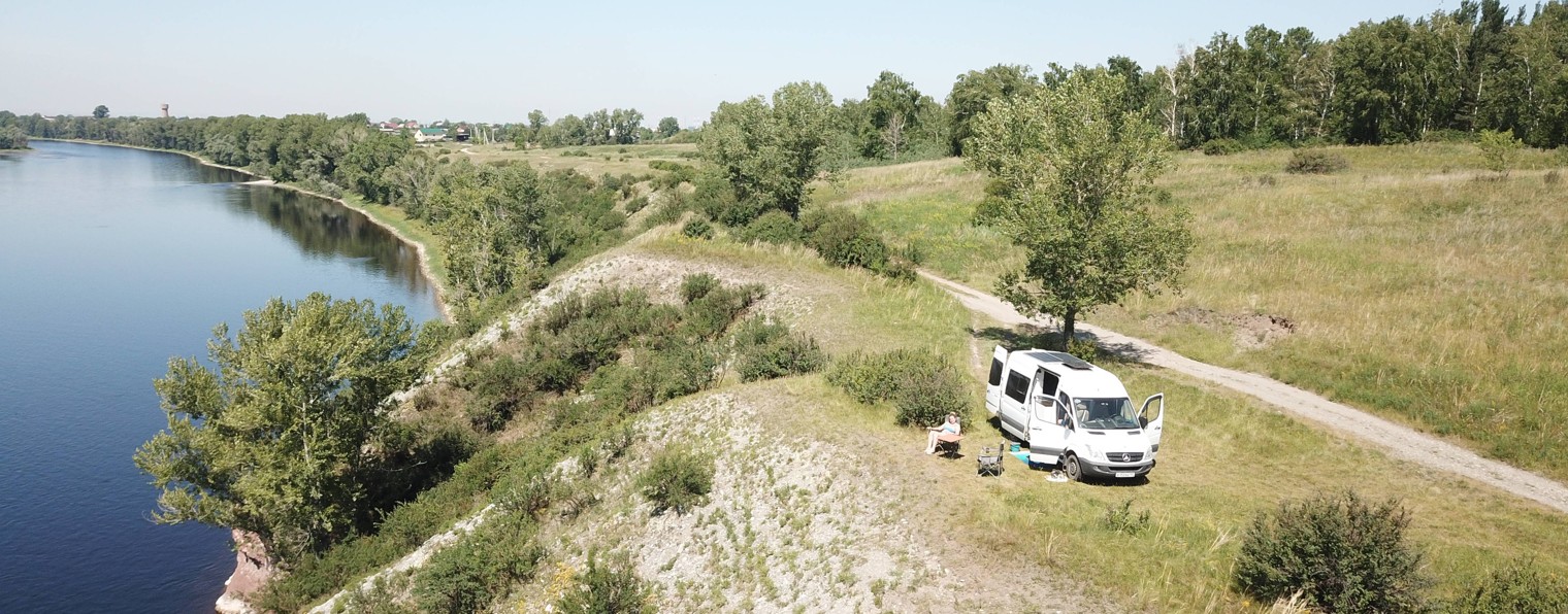 YULA PICTURES ЮЛА ПИКЧЕРС