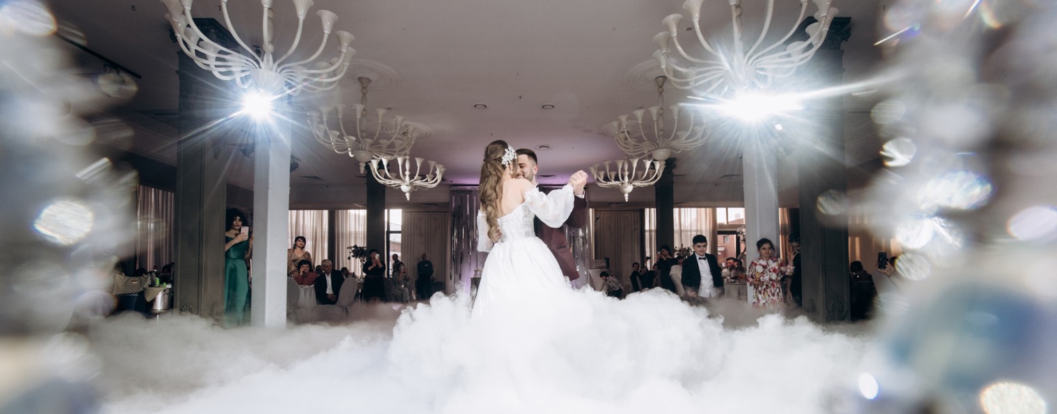 Ведущий Юрий Тунян | www.Elur.events