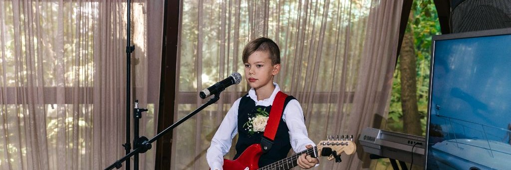 Никита гитарист 🎸