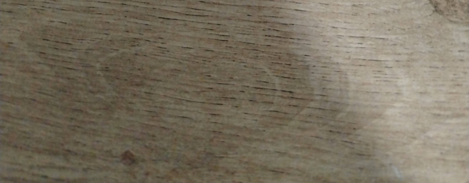 Гриша играет