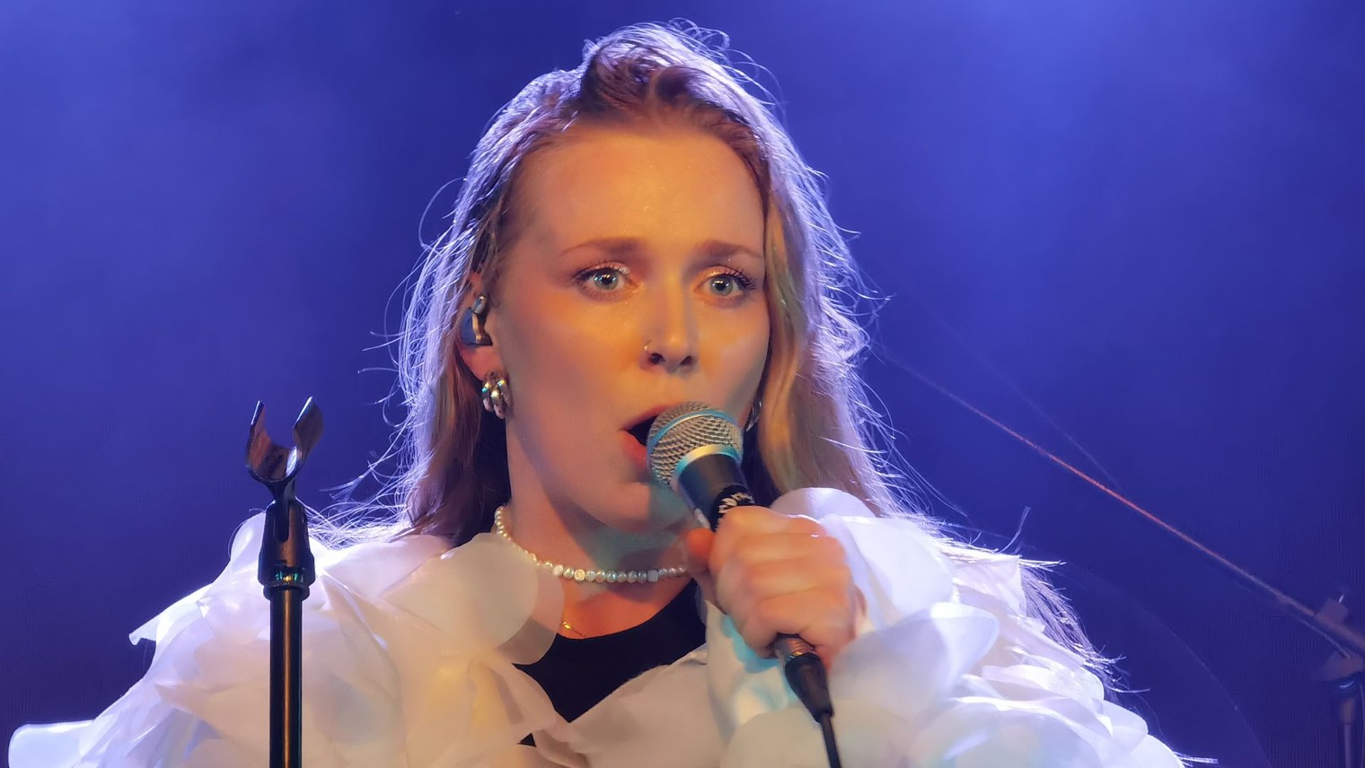 НЕЗАМЕНИМЫЙ ЧЕЛОВЕК ВТОРОГО ПЛАНА