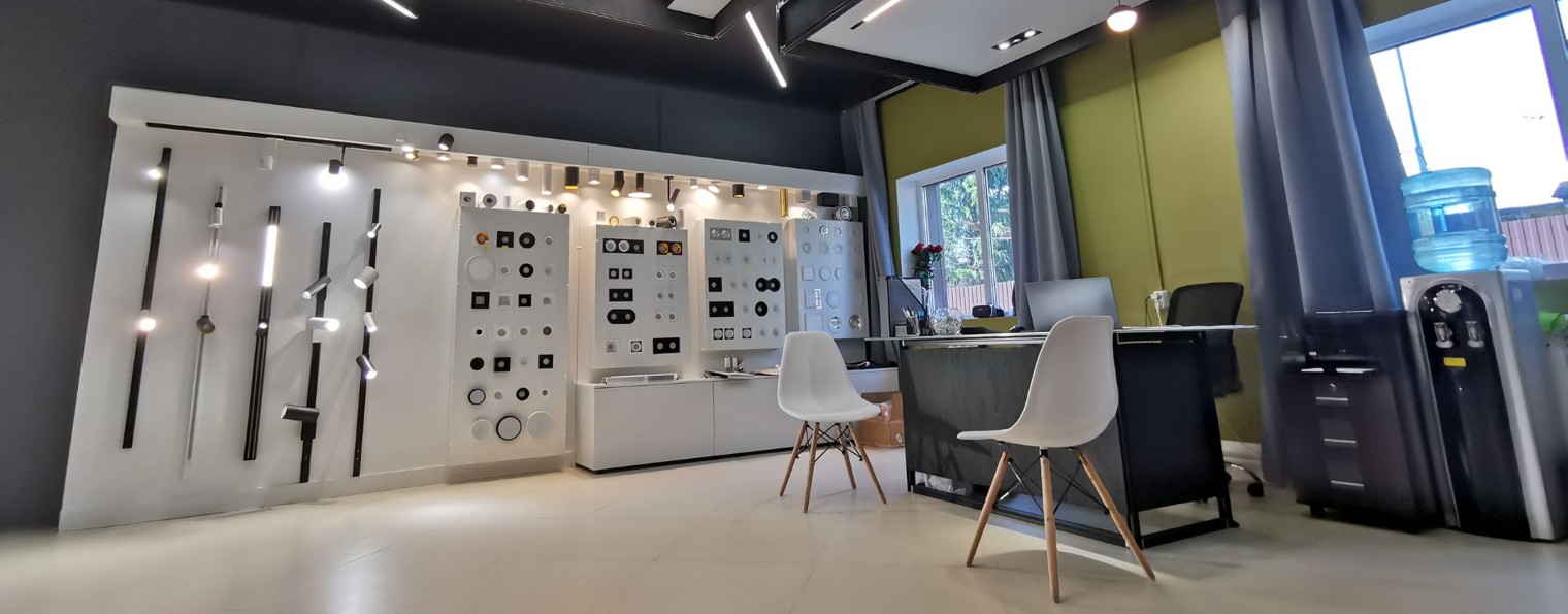 Потолочные и световые решения iDEA