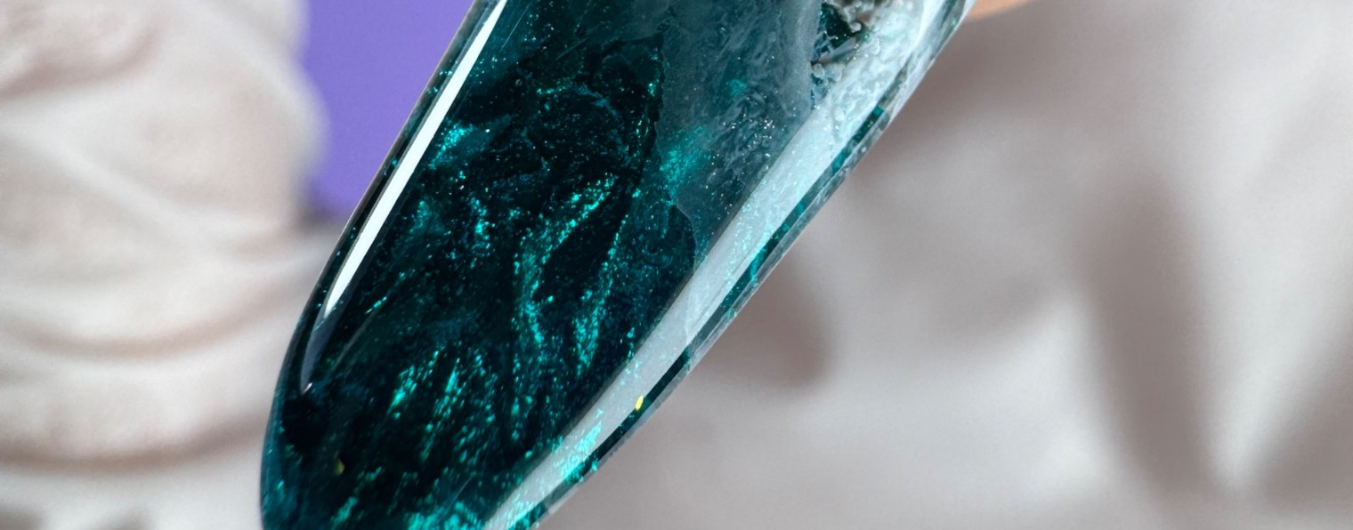 Анастасия Брусника