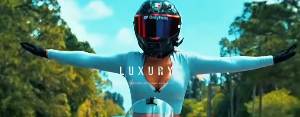 РОСКОШНАЯ НОЧЬ