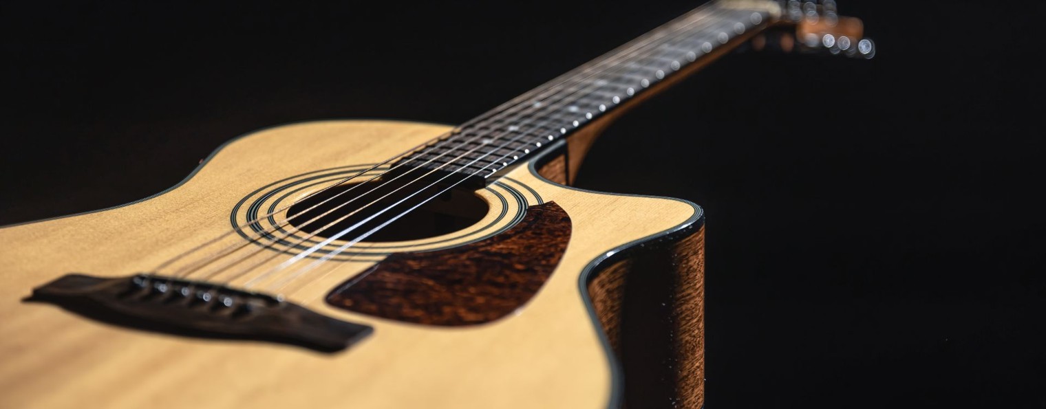 Музыка Валерия Ажикулова