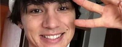 UIЮХА PLAY AND HOLYBAAMFAN