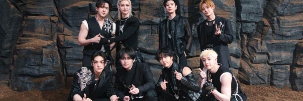 Stray Kids