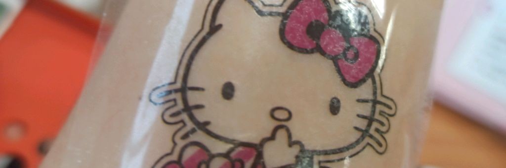 :3Hello Kitty 💮