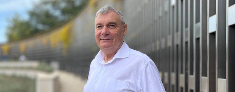 ДОБРЫЙ  ДЕД  (ДО-ДЕ)