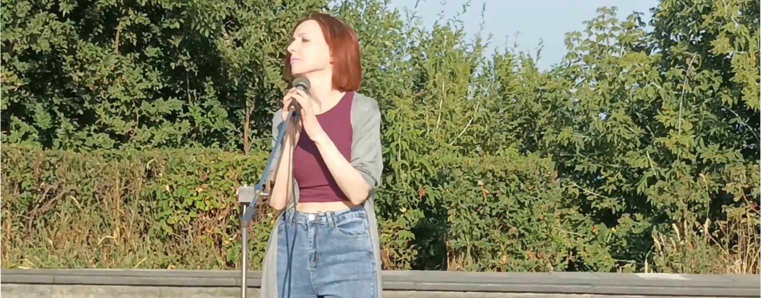 Анеёди Вокалист Автор Исполнитель