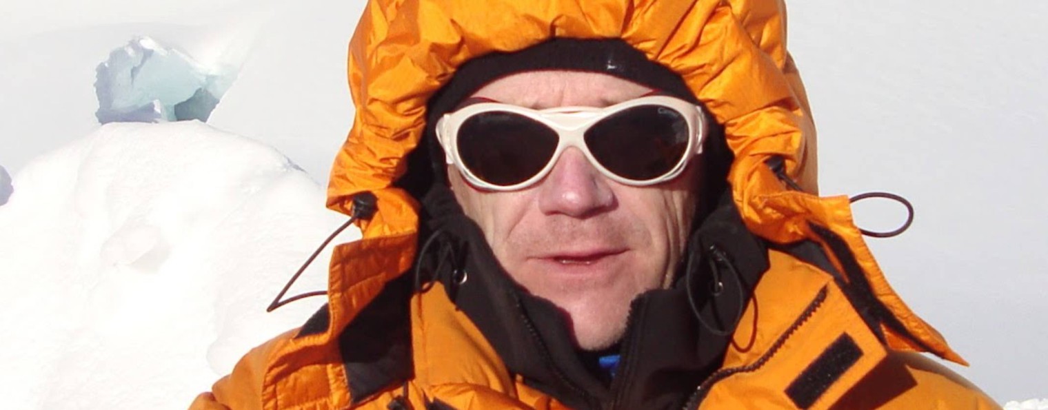 Андрей Иогансен, автор-исполнитель.