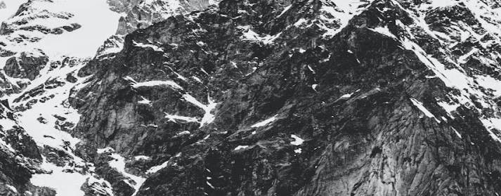 NAPRIORE946
