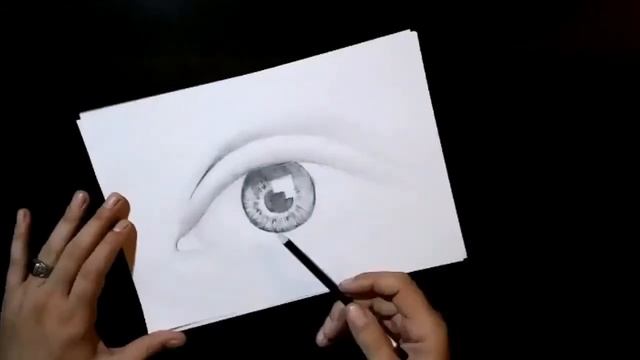 How to draw a realistic eye\Как нарисовать реалистичный глаз смотреть онлайн