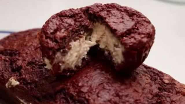 ©Plumcake e muffin Dukan al doppio cioccolato di Marco Montersino смотреть онлайн