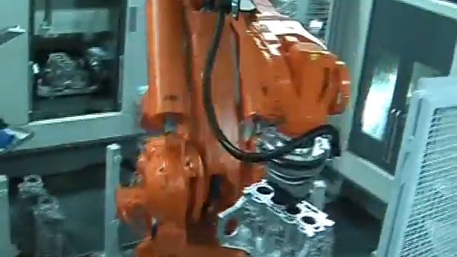 Автоматическая система зажима головки блока цилиндров смотреть онлайн