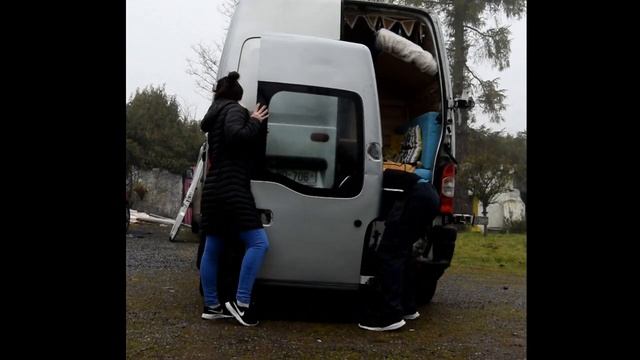Fitting rear doors with windows to Renault Master смотреть онлайн