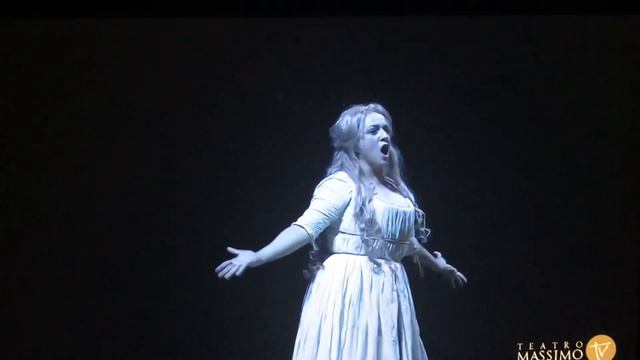 RUTH INIESTA. AMARTUVSHIN ENKHBAT. Si vendetta. смотреть онлайн