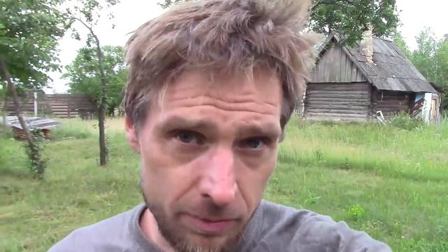 Художник в ДЕРЕВНЕ воюет с сеном. Рецепт мега-вкусного бутерброда на костре под дождем смотреть онлайн