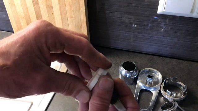 Смеситель GROHE.  Смазка  картриджа. Grohe Mixer . Cartridge Grease.