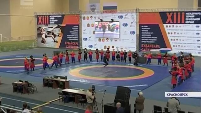 Сибиряки и гости из Чечни устроили танцевальный батл смотреть онлайн