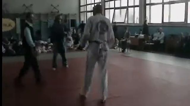 Рукопашка Санчо проти Байкера смотреть онлайн