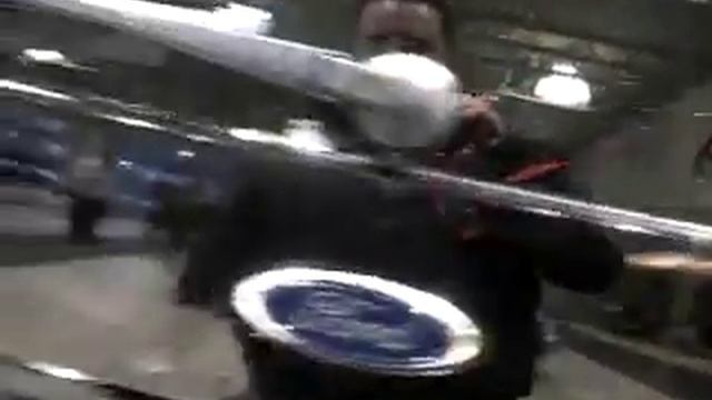 2002 Ford Explorer by Matt Gilbert for Dave смотреть онлайн