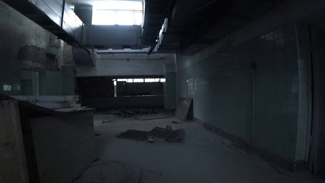 ОСТАВИЛА КАМЕРЫ В ЗАБРОШЕННОМ ИНТЕРНАТЕ НА НОЧЬ. СНЯТОЕ ВАС УДИВИТ смотреть онлайн