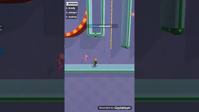 Играем в Run Race смотреть онлайн