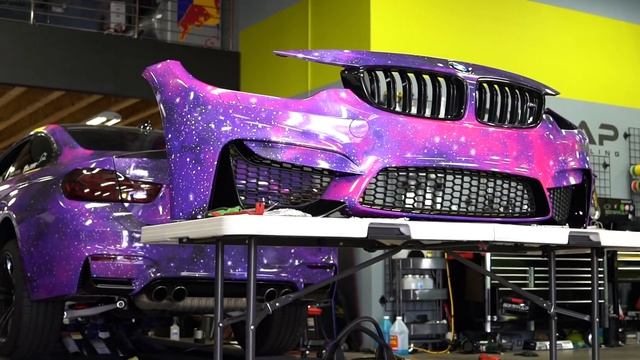 Psychedelic GALAXY Wrap BMW M4...OUT OF THIS WORLD!!! смотреть онлайн