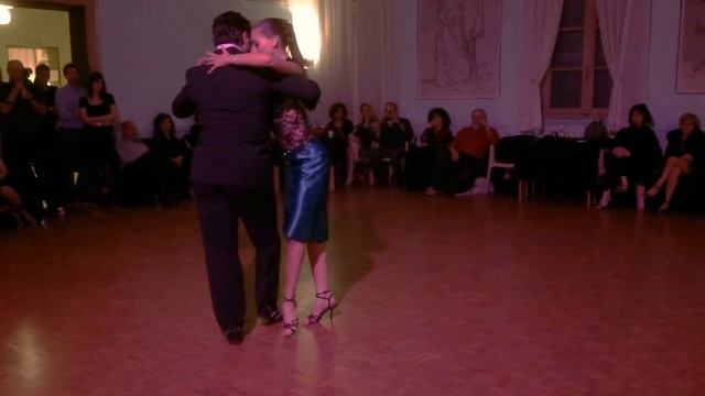 Bailemos Samara Palla y Alessandro Parascandolo смотреть онлайн
