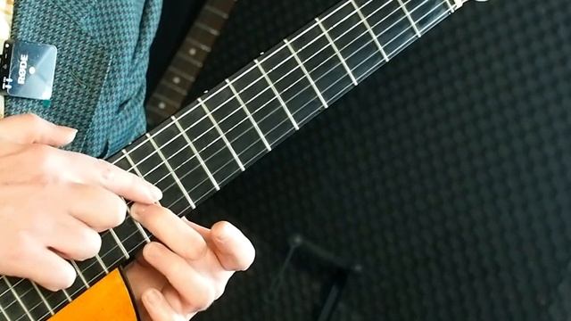 Обращение аккорда D7 на семиструнной гитаре по Самоучителю В.Сазонова- Урок 33 смотреть онлайн