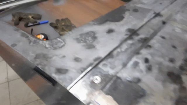 ГАЗ 2790. Газель. Снежинка. Счистил краску с двери, а таааам... смотреть онлайн