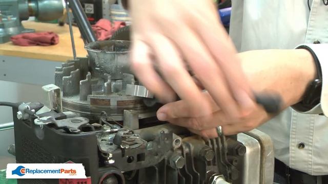 Small Engine Repair - Replacing the Ignition Coil (Briggs & Stratton Part # 590454) смотреть онлайн