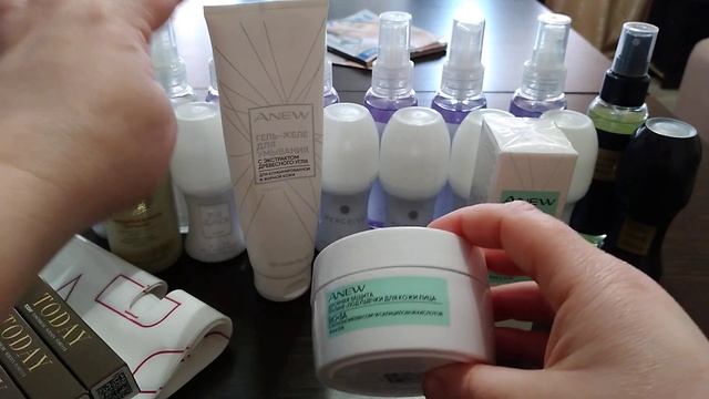 AVON Третий заказ ноября. Опять подарки. Недельный уход за лицом. смотреть онлайн