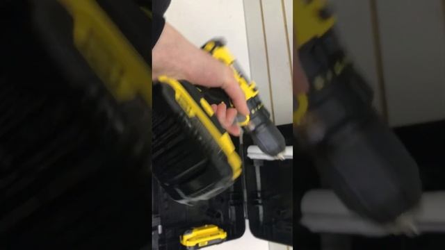 Дрель шуруповёрт Stanley смотреть онлайн